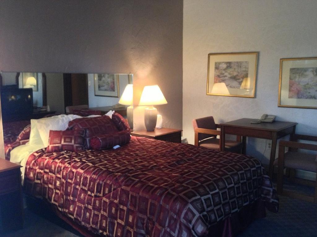 Caravan II Albergo New Castle Εξωτερικό φωτογραφία