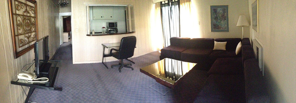 Caravan II Albergo New Castle Εξωτερικό φωτογραφία